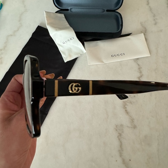 New Gucci Sunglasses main image 6